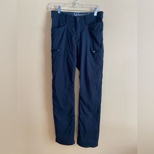 Women’s Wrangler All Terrain Gear Cargo Fleece Lined Pants, Stretch, Size 29